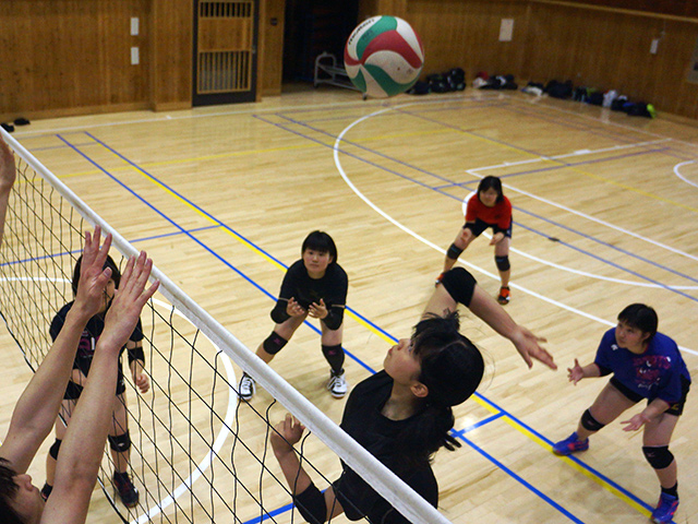 女子バレーボール部