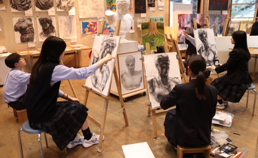 芸術創作部・美術