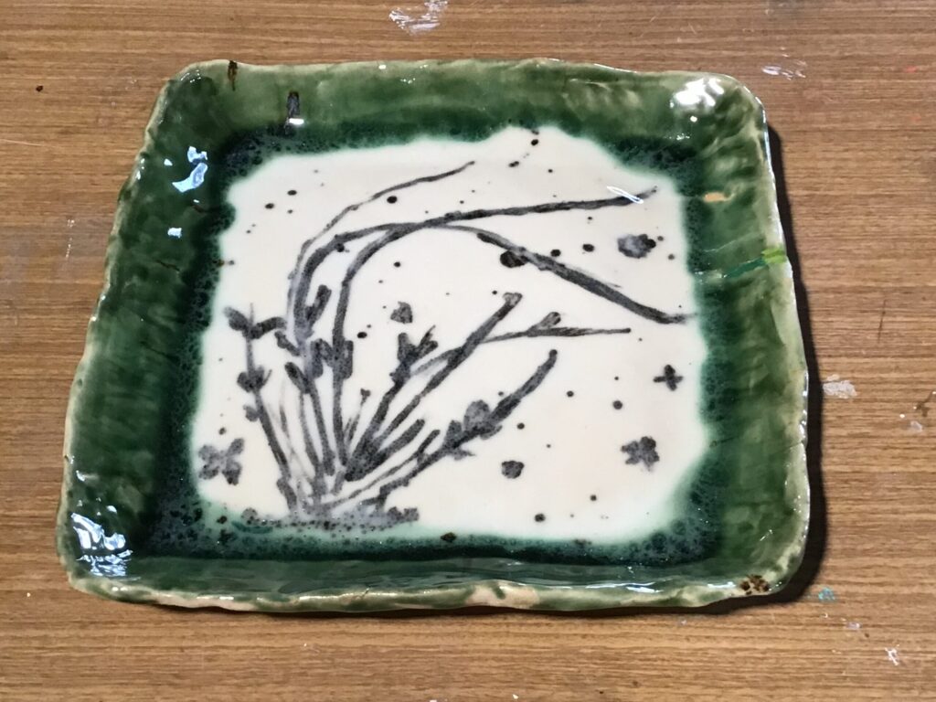 完成した大皿