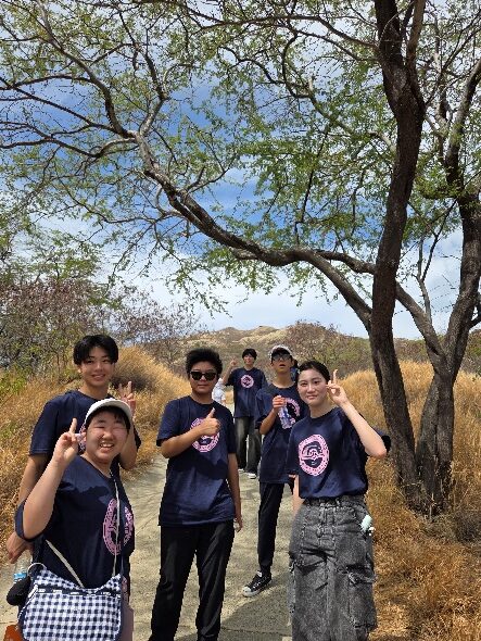 Hiking Diamond Head