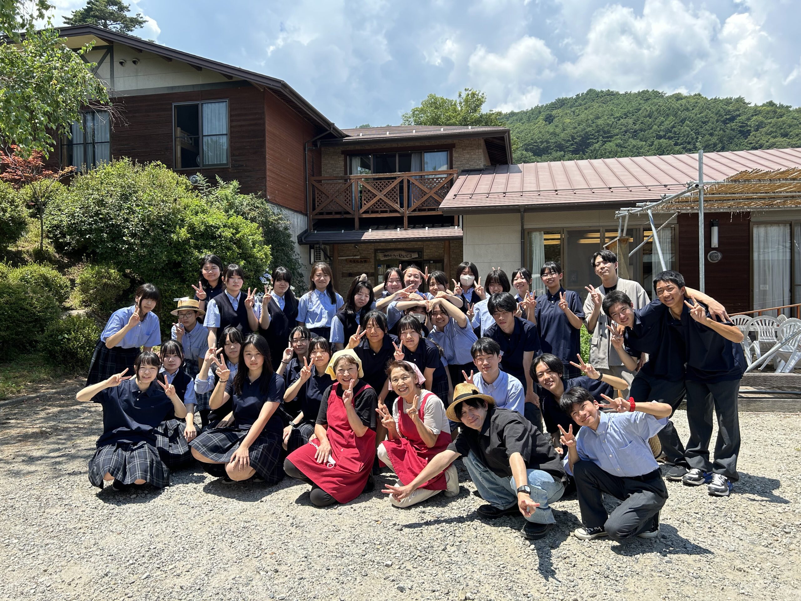 高1デザイン美術コース 油絵合宿4日目 | 橘学苑中学校・高等学校