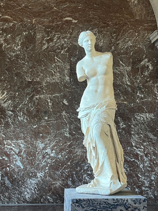 ルーヴル美術館（ミロのヴィーナス）