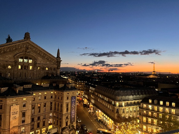 ギャラリーラファイエット（屋上から見たパリ）